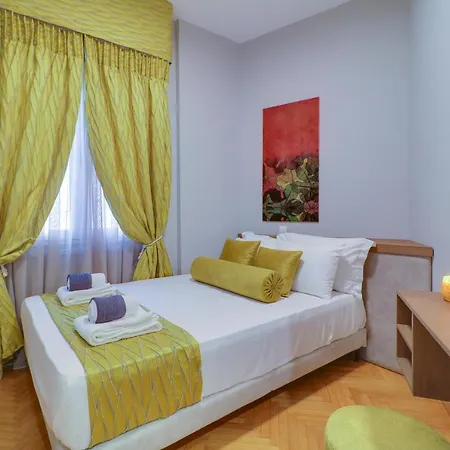 Athinn * Atenas